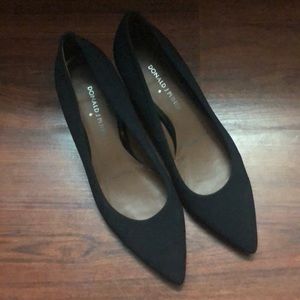 Kitten heels